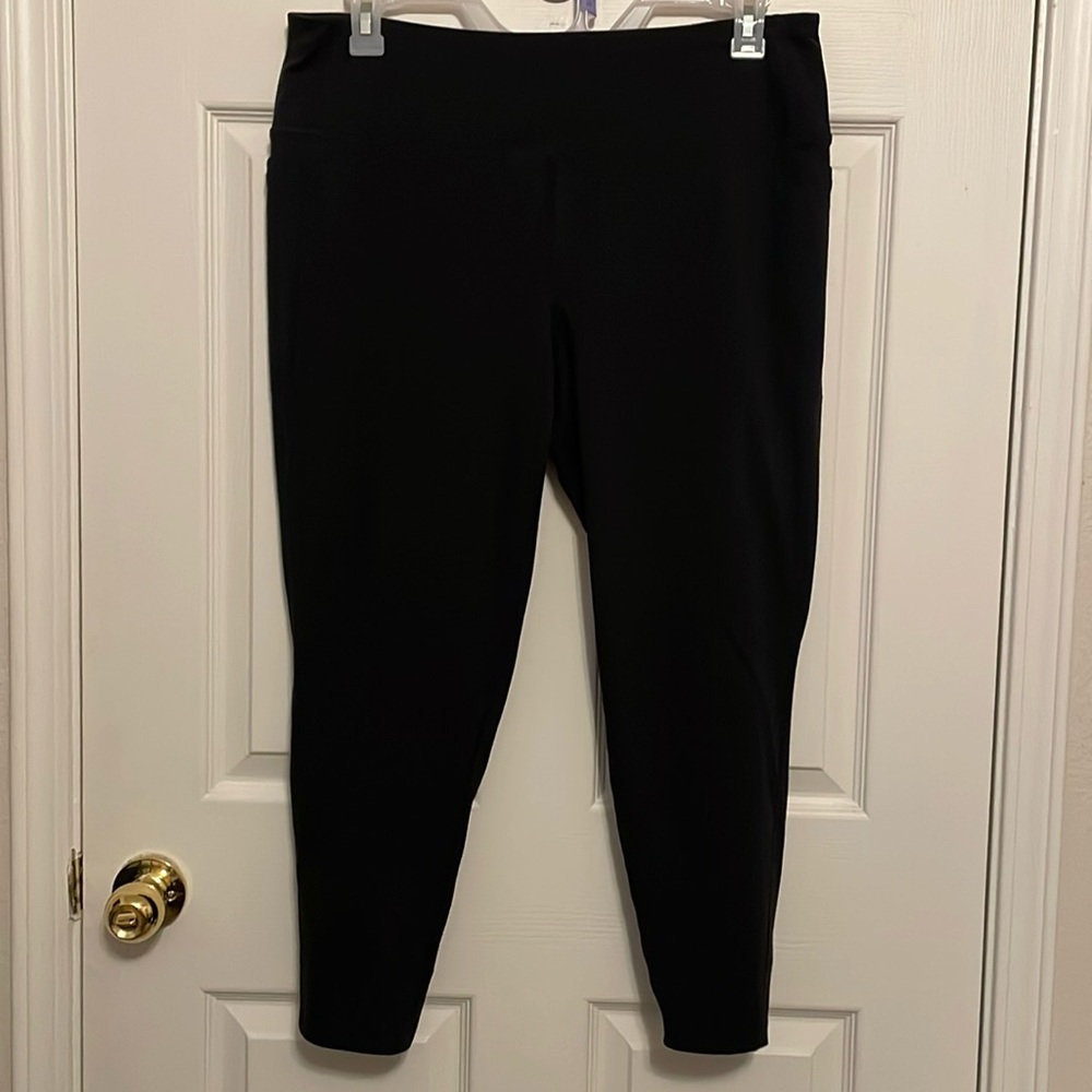 Like New DSW 7/8 Leggings